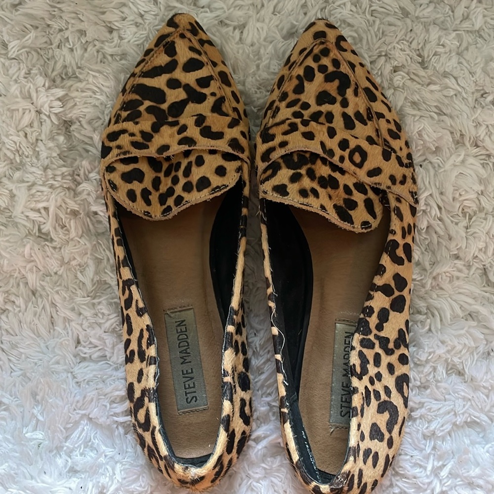 Steve Madden Calf Hair Leopard Pointed Toe Loafer Flats